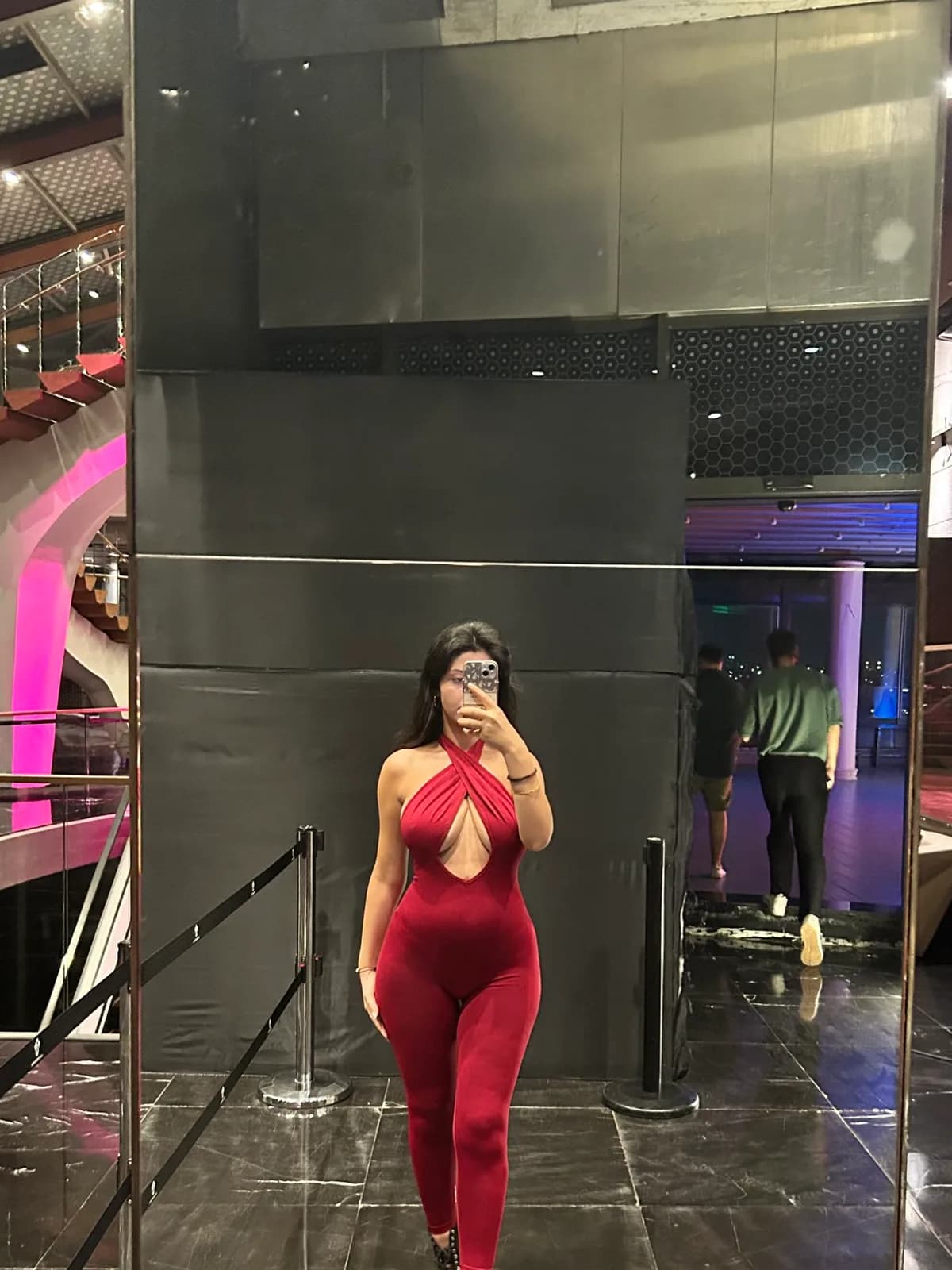 Buse · 25 yaş · Bakırköy bireysel masöz · Rus masöz · profil fotoğrafı