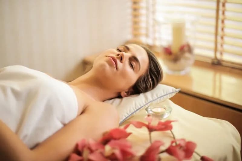Wellness Kültüründe Masaj: Stres Yönetimi ve Düzenli Pratik