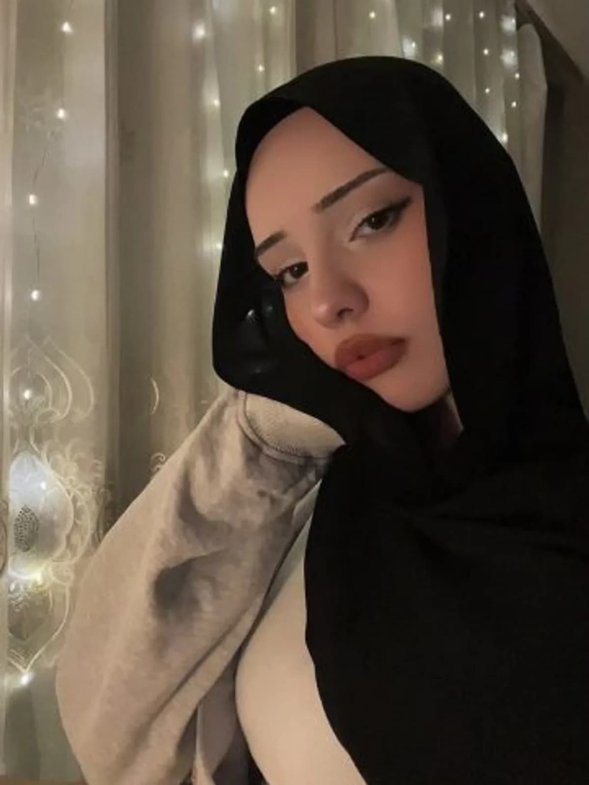 İdil · 24 yaş · Şişli bireysel masöz · Türk masöz · profil fotoğrafı