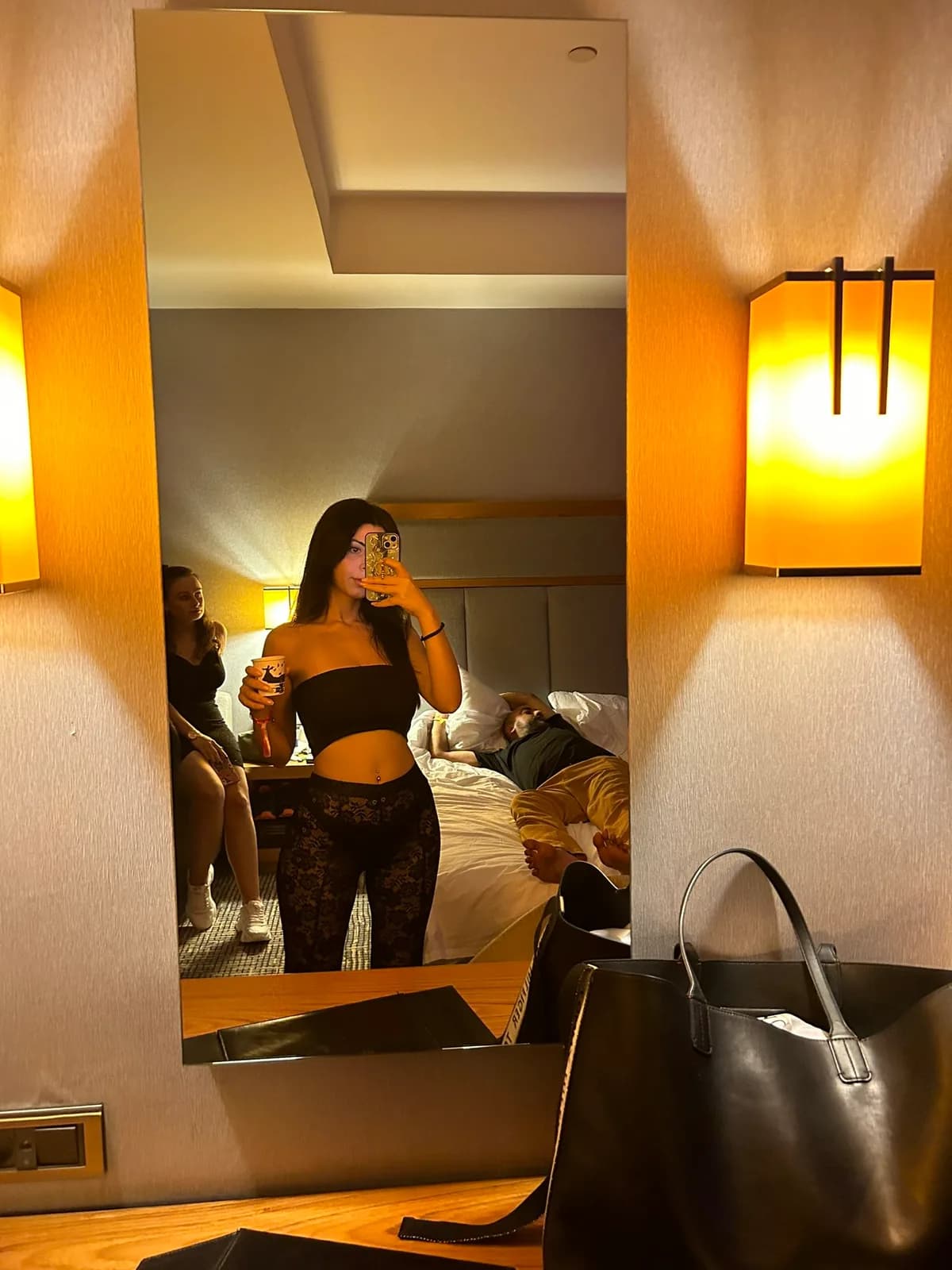 Berrak · 20 yaş · Üsküdar bireysel masöz · Türk masöz · profil fotoğrafı