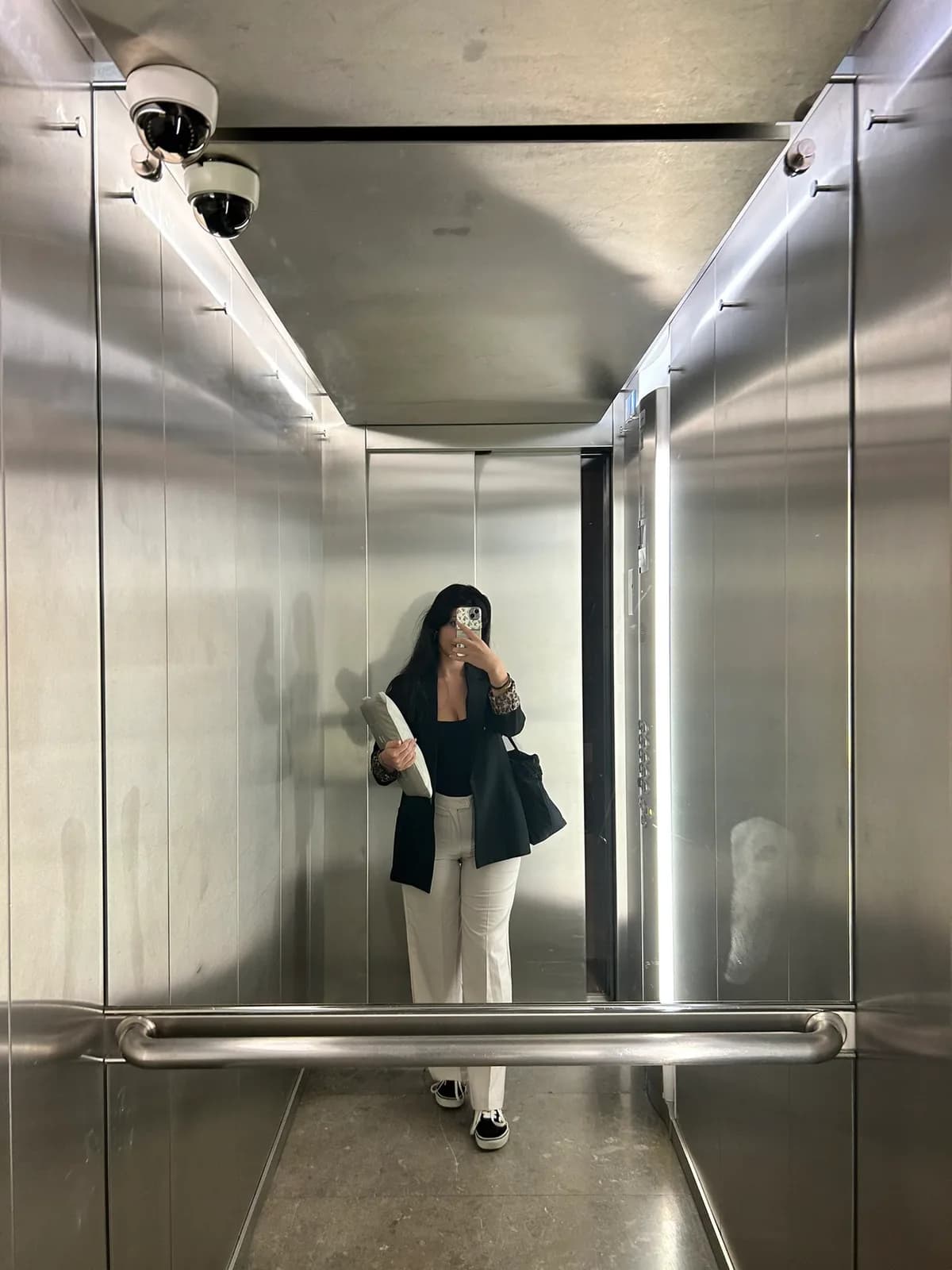 Burcu · 24 yaş · Ataşehir bireysel masöz · Türk masöz · profil fotoğrafı